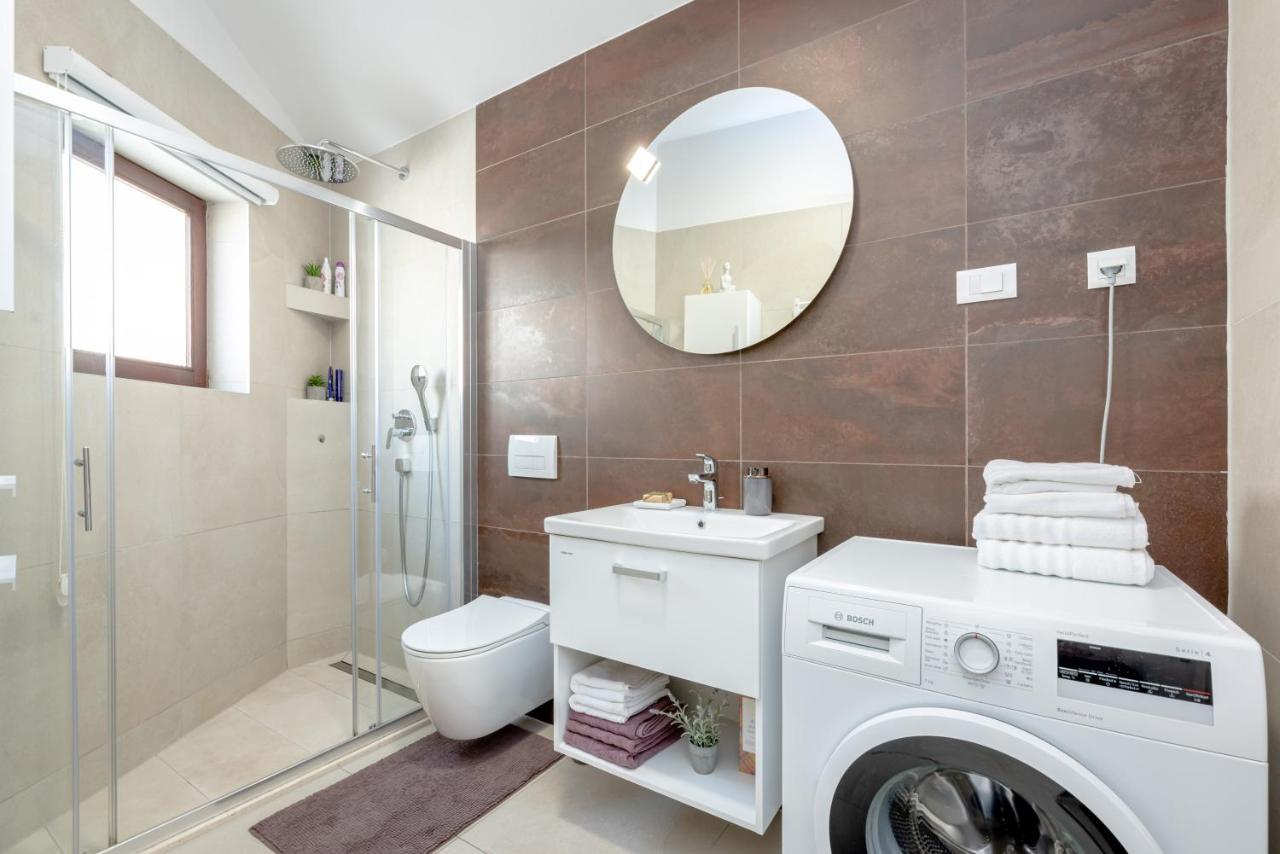Apartment "Dida" With Free Private Parking Солин Екстер'єр фото